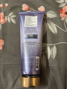 Victoria's Secret Midnight Bloom lotion