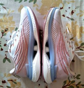 Zudio Pink & White Knit Sneakers