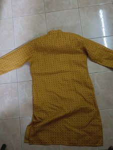 Men's Yellow Printed Kurta