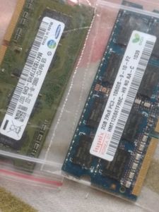 Laptop RAM Modules  2 gb   and gb1 worki