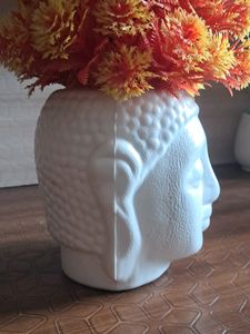 Lord Budha Showpiece