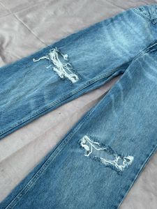 Distressed Wide Leg Jeans