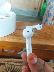 Bluetooth headphones