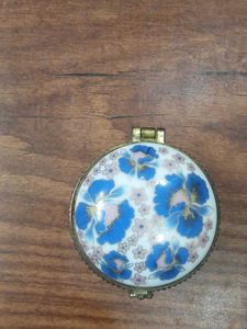 Vintage Floral Trinket Box