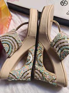 Stoleatoes Sequin Embellished Sandals 👡
