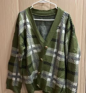 Korean Plaid Cardigan - Cozy &amp; Stylish