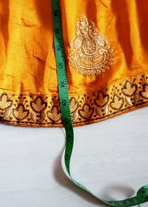 Lehenga with unstitched Choli