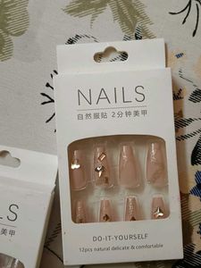 3 Sets of Press-On Nails