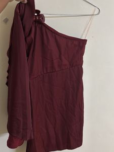 Chic One-Shoulder Ruched Dress