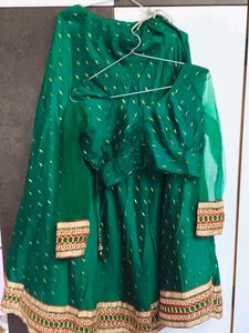 Women's Green Lehenga Choli with Heavy Red Dupatta