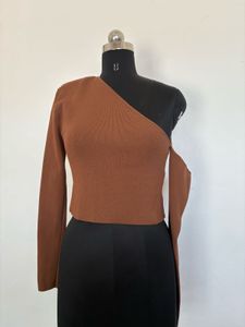 ZARA Top : M