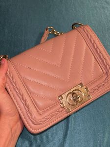 Chic Quilted Chain Sling Bag