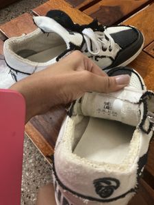 GULLY LABS Unique Black &amp; White Sneakers