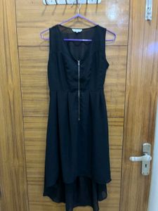 combo of 2 dresses.