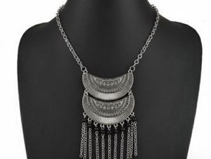 Statement Necklace with Fringe 🍶