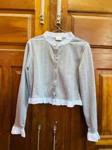 Chic Gray Cropped Cardigan
