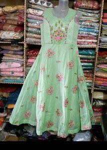 bust 38 Beautiful Green Floral Ethnic Gown