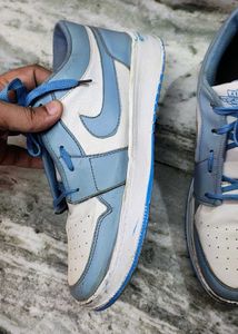 Air Jordan 1 Sneakers