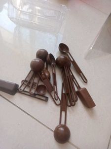Chocolate Spheres with Scoops