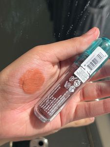 NYX Lip IV Hydrating Gloss Serum