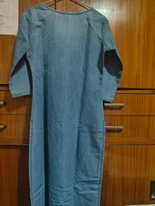 Embroidered Denim Kurta,Small size