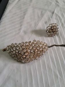 Stunning Bracelet and Ring Set