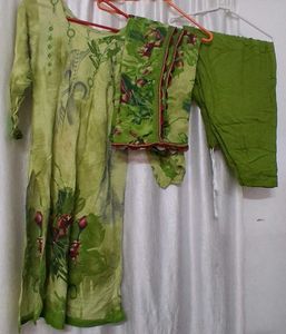 Green Floral Kurta Set
