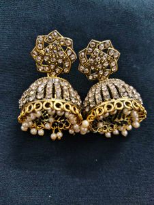 Exquisite Jhumka Earrings with Pearls