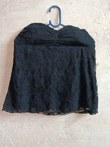 Chic Black Lace Strapless Top Partywear