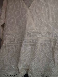 Elegant White Chikankari Kurta