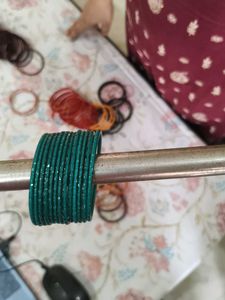Sparkling Green Glass Bangles