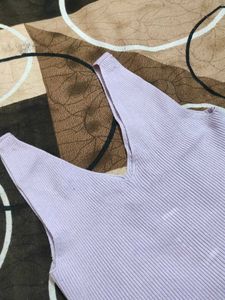 Lavender Ribbed V-Neck Tank Top