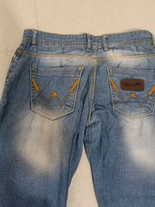 Wrangler Jeans - Classic Denim