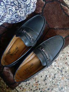 Men's Black Loafers