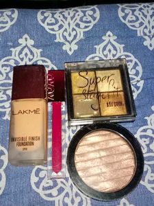 Makeup combo ( pack of 4 )