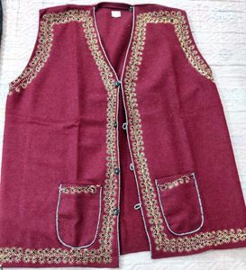 Vintage Embroidered Wool Vest🆕✨ Unused