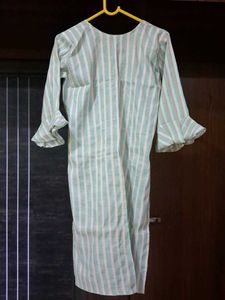 mint green &amp; white striped kurti | size S