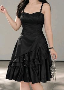 Elegant Black Ruffled Midi Dress