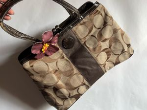 Coach Kisslock Tote Bag