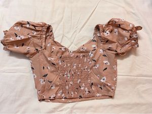 SSS Peach Floral Puff Sleeve Crop Top 🌸