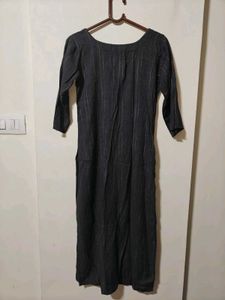Black Embroidered Straight Kurta – New with Tag