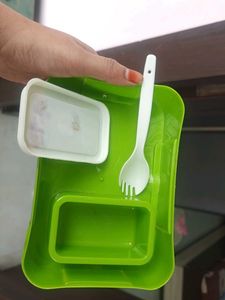 Cool Dinosaur Lunch Box with Utensil Set