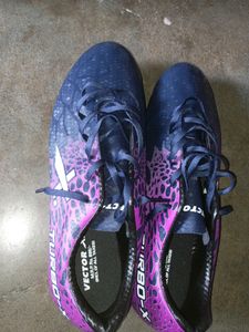 Vector X Turbo-X Football Shoes Studs (XL) NEW