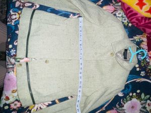 Classic Women's Tweed Jacket