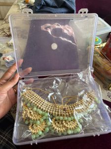 Mint Kundan Choker