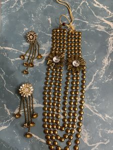 Exquisite Gold-Tone Multi-Strand Necklace & Earrin