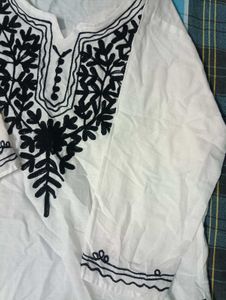 White Embroidered Kurta