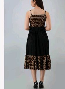 Elegant Black &amp; Gold Ethnic Gown