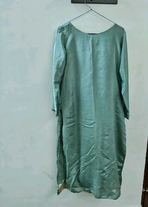 Elegant Embroidered Kurta
