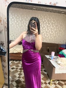 Stunning Purple Embellished Gown❤️🎀